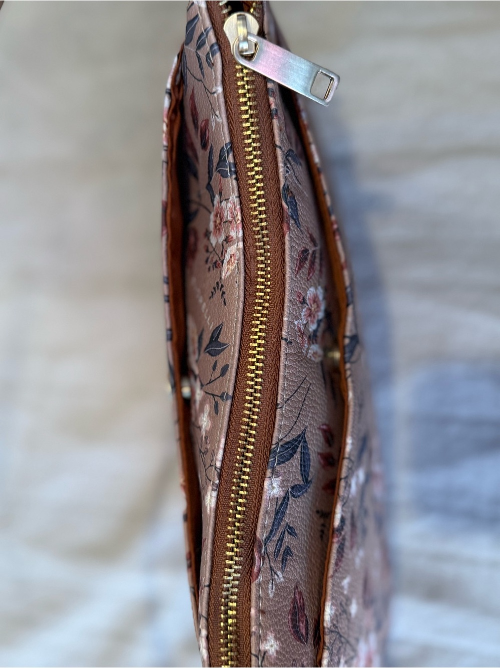 Fiorelli Floral Shoulder Bag Mauve Pink Printed Purse Feminine Everyday Handbag - Picture 4 of 10